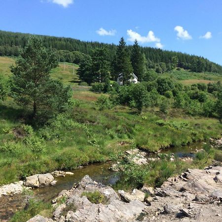 Glengarry House Hotel Tyndrum Exterior photo